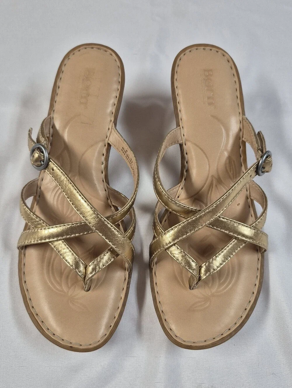Born Women Gold Leather Strappy Crisscross Wedge Sandals Metallic Heel Sz 8
